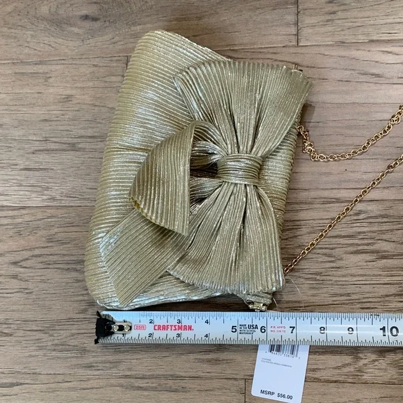 Gunne Sax by Jessica McClintock Vivienne Bow Clutch - Picture 9 of 10